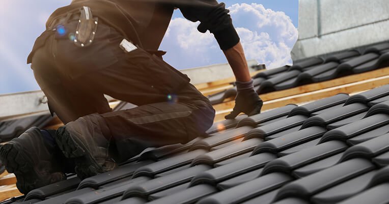 22 4 25 roofing contractor 1 - Marketing Dude